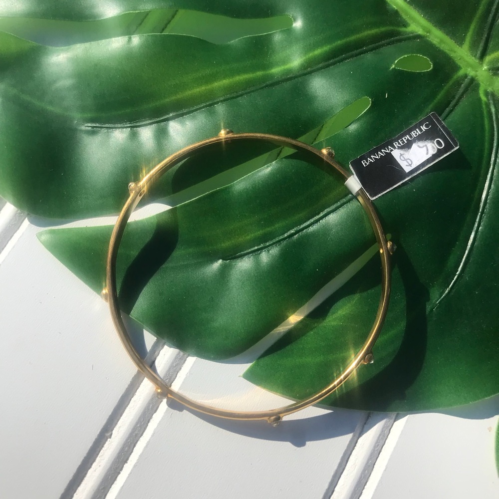 Banana Republic NWT Stackable Rhinestone Bangle